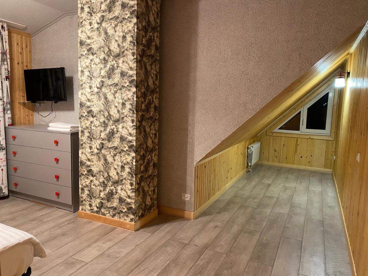 два леви Holiday home *